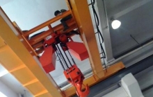 無錫行車保養(yǎng)的安全裝置是這樣的？